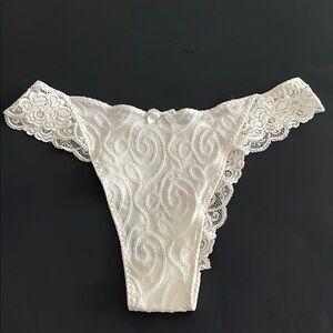 Lou Paris textured imported lace thong made in France